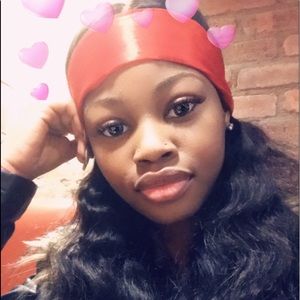 Meet your Posher, Keevonya